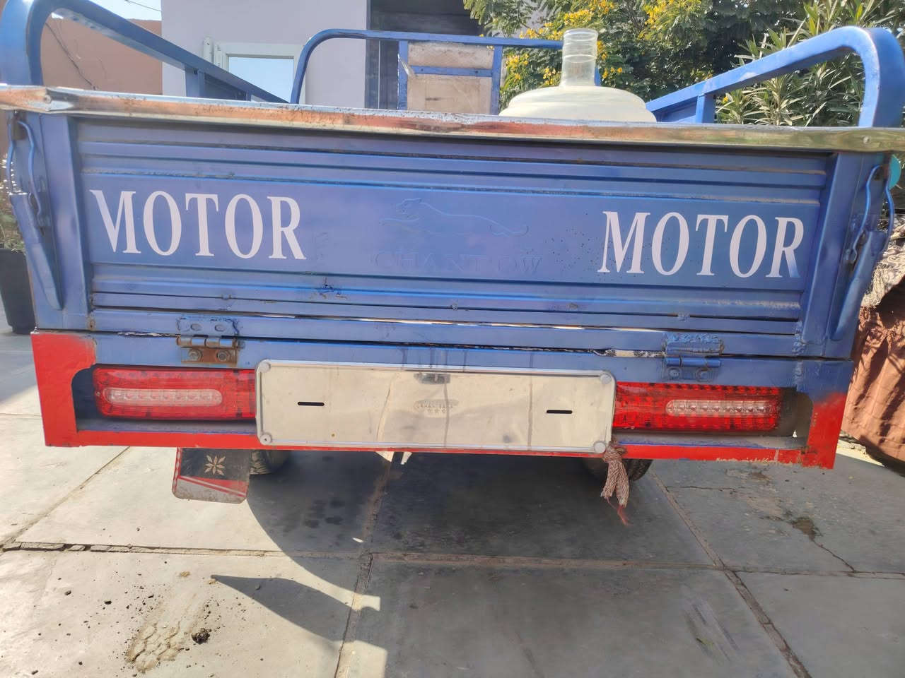 السلام عليكم ستوته للبيع موديل 21 اوراق اصوليه مكاني السدير الاتصال على هذا الرقم ***********
