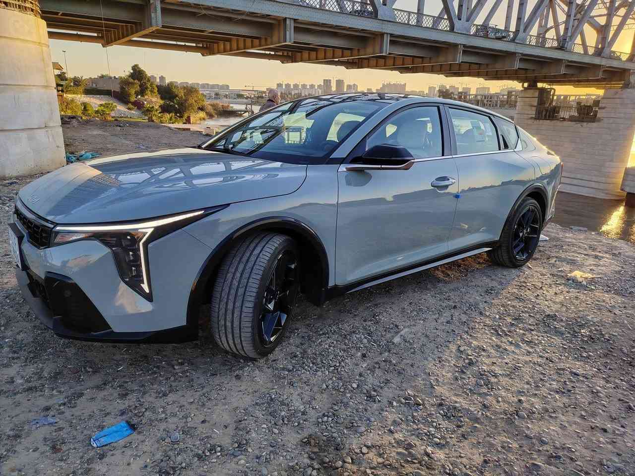 كي فور جيتي لاين بلاك اديشن لون سموك خليجي 2025 دوليه ضمان 5 سنوات وصيانه مجانيه لمده سنه وبيه ١٢تبديلة دهن وفلتر موصفات فول فتحه سقف بنوراما بصمه وتشغيل عند بعد أناره ترحيب مري شفط إشاره بلمري تبريد قطعتين كشنات جلد لونين اسود وابيض شفتات بلستيرن تحكم ستيرن جهتين 3 انضمه قياده سايد بريك بصمه اوتو هولد لد امامي ولد خلفي حساس امامي وحساس خلفي ويل كب حجم 18 سياره جديده ماشيه 2500 الف سفايف نيكل وكرومات اسود لماع محرك 2000 دوش بدون أدونز وكير ايتي 6 سرعات السعر ٢١٢ وبيهة مجال بسيط هذا رقمي ***********
