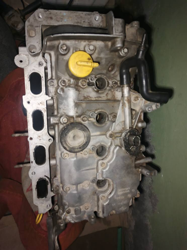 محرك رينو لوكان شغال السعر 400المكان الحمزه الشرقي ***********
