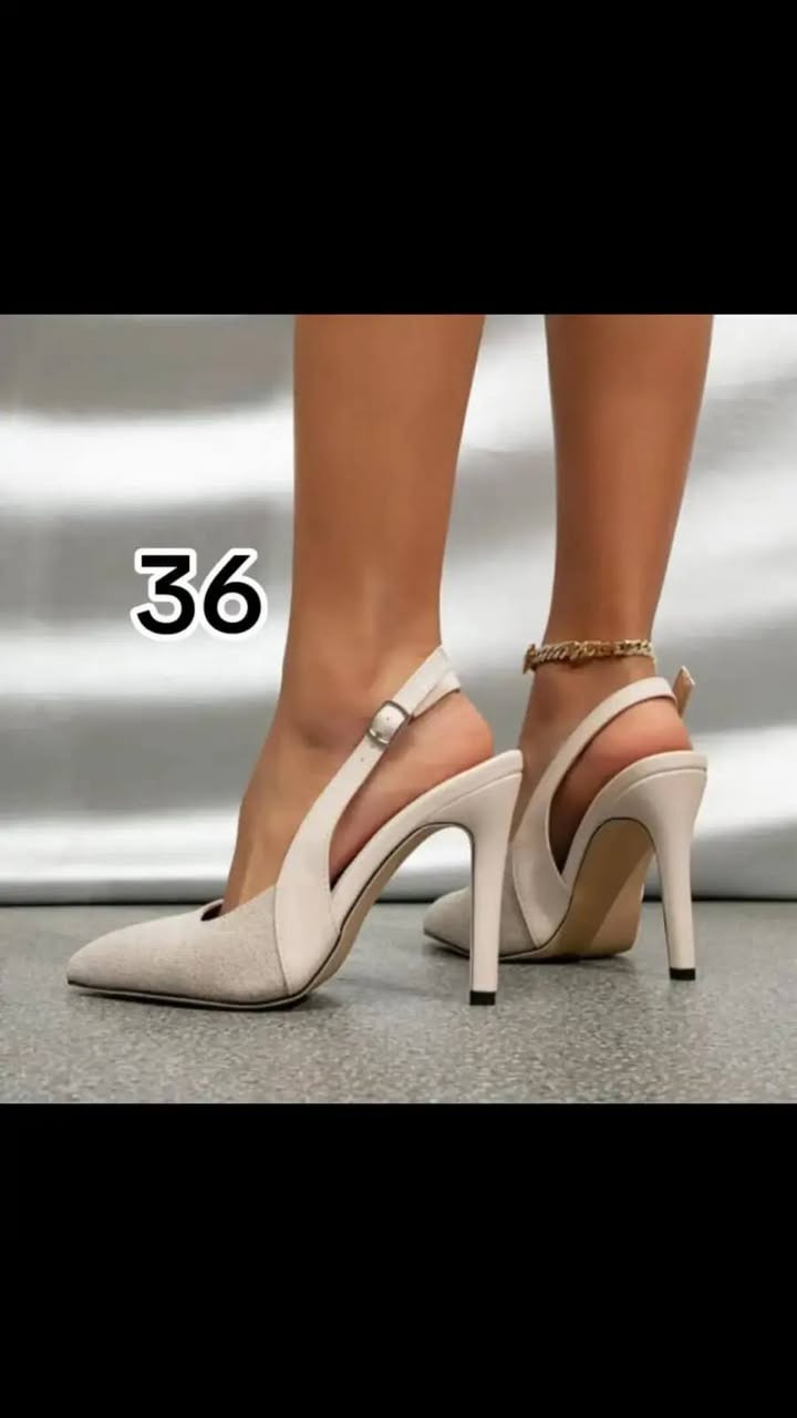 احذية ماركة بريطاني السعر 7 الاف والتوصيل 3 الاف كل المحافظات للحجز واتساب ***********
