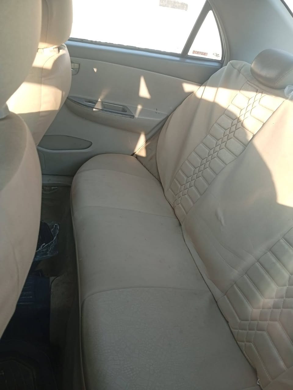 السلام عليكم 
بي واي دي G3 
موديل 2013 باسمي 
محرك كورلا رقم بغداد 
العنوان بغداد /الزعفرانيه 
كير عادي 
السعر 58 
***********
