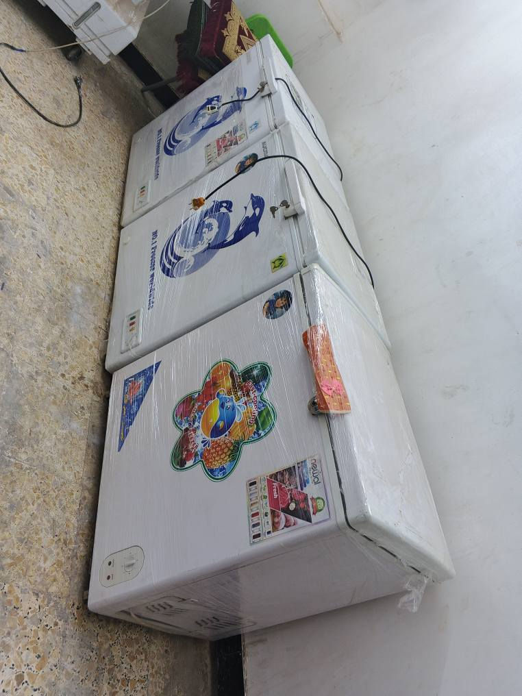 ***********النجف ركن شارع المدينه سعر بلاش البلاش النجف, العراق
