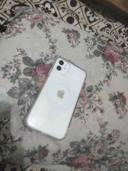 اسلام عليكم جهاز للبيع 11 برو العادي ذ1٢٨ بطارية 84 بلادي الجهاز مملعوب بي امأنه الله ورسولة جهاز نضيف لا شخوط لا ضربات بس بي مشكلتين اول وحدا الضهر مكسور اشوي والفيس ايدي واكف عنواني ديالى-بعقوبة-الباوية اني عارضة ٢٥٠ وبي مجال حك الجية ههذا رقمي *********** متواجد الضهر ❤️.
