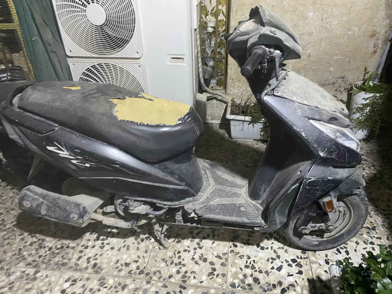 السلام عليكم دراجه هوندا للبيع المكان كربلاء شهداء الملحق
الاتصال ***********
