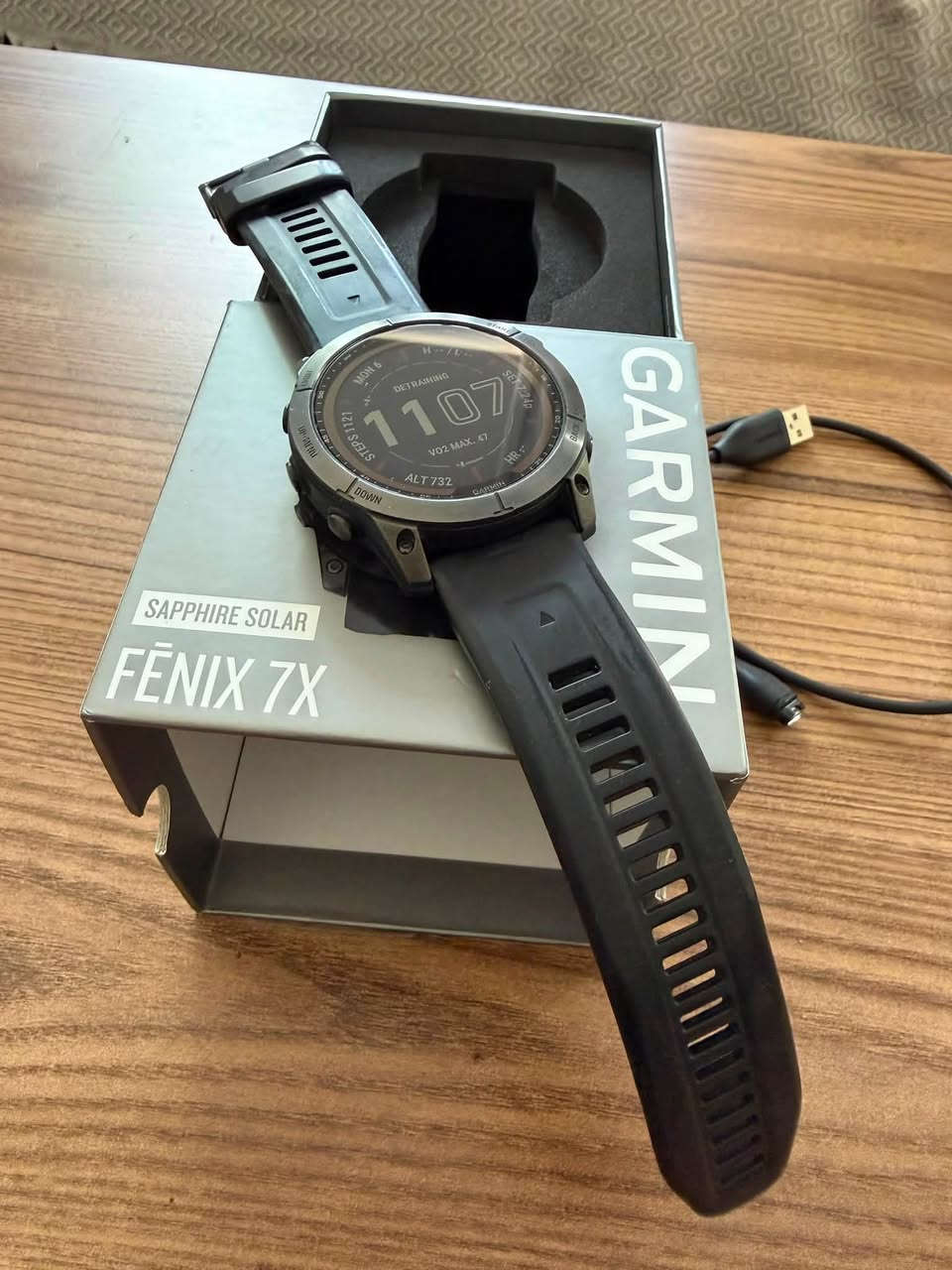 Garmin - Fenix 7X sapphire solar - 51 mm
نظافە ٩٩٪ 
مع کامل المحلقات
کل اللغات ✅
سعر : ٧٤٠ الف 
توصیل متوفر


**إذا كنت صاحب هذا الإعلان وتريد حذفه لأي سبب، رجاءا أرسل رسالة إلى الدعم الفني**