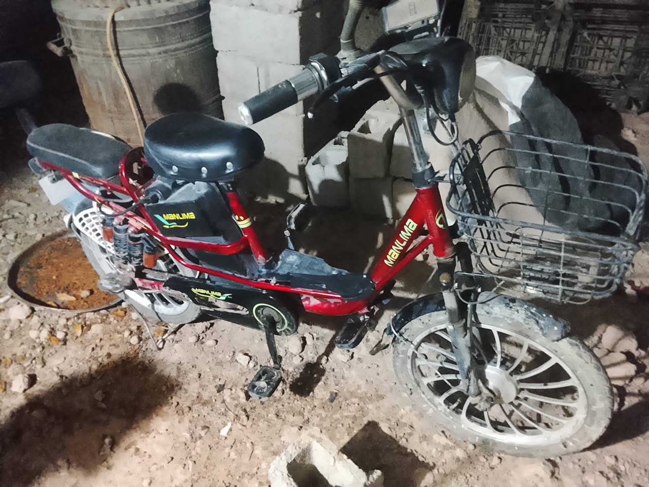 باسكل شحن للبيع  رەقم موبایل ***********
