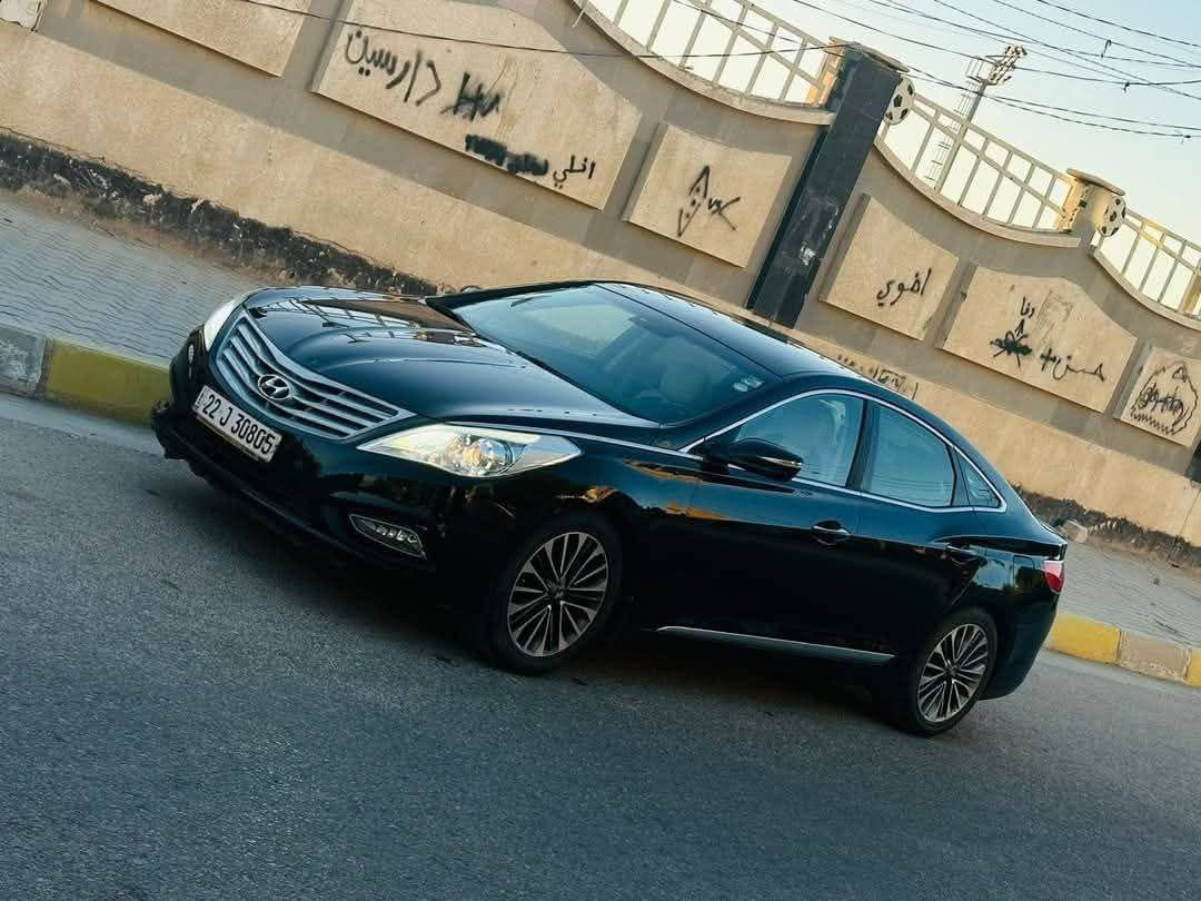 ازيرا 2013 خليجي رقم اربيل شرط الوكاله او التحويل
مكينه 6 سلندر دوش
كشنات جلد كهرباء
بردات جانبية والخلفيه كهرباء
قطعتين تبريد
اشاير بالمري ومري شفط
لدات واشاير ترحيب

سونارها موضح بالصور 

مكانها  كربلاء *********** سعر 115
