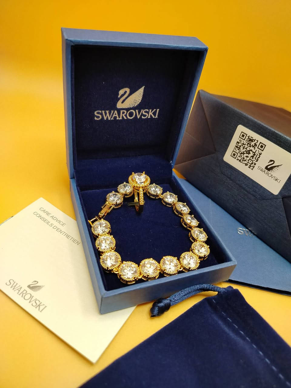 سوار ومحبس سوارة فسكي مختم مع الملحقات كامل يوجد توصيل


**إذا كنت صاحب هذا الإعلان وتريد حذفه لأي سبب، رجاءا أرسل رسالة إلى الدعم الفني**