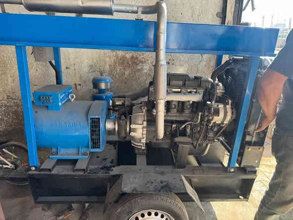 مولده كيا جديده لوك للبيع السعر 18ورقه وبيه مجال للاستفسار اتصل عله الرقم ***********
