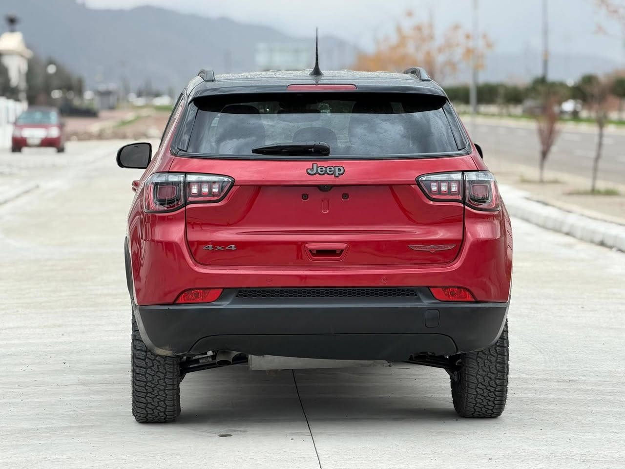 جيب كومباس موديل  2025 ماشي 9الاف ميل بيها جاملغ خلفي صبغ  بدون دواخل مواصفات شغال عن بعد فور ويل AWD ويل كب كروم لايت زينون بكلايت ليد مقاعد جلد مقاعد هيتر مقاعد جلد مقاعد كهربائي بلاجكتور باب الخلفي كهربائي جك شاشه كبيره كاميرا رادار امامي رادار جانبي اشاير بالمري تبريد مركزي هاندبريك بصمه تحكمات ستيرن مرايا هيتر بلوتوث مصدر تاوبسي 

 متوفر واتساب عالاسيا 

g4njddnost536940
الاستفسار اتصال هاتفي مباشر 

***********
