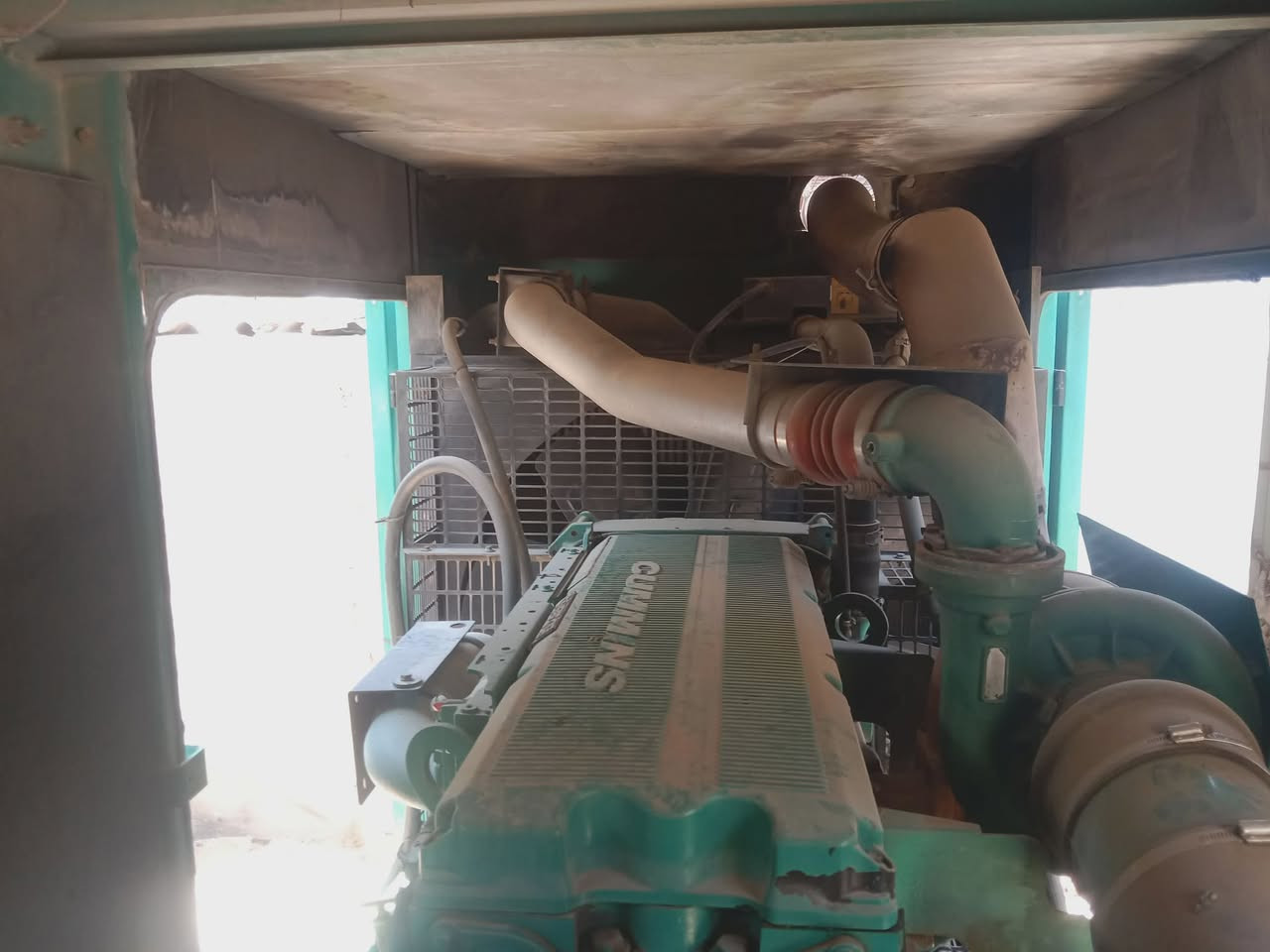 🚨 للبيع مولدة كمنز أصلية Cummins 🚨
✅ الموديل: QSX15-G8✅ القدرة الاحتياطية (Standby): 670 KVA✅ القدرة المستمرة (Prime): 595 KVA✅ كابينة كاتمة للصوت✅ بحالة جيدة وجاهزة للعمل✅ فحص وتجربة متاحة للمشتري✅ البيع على المعاينة الميدانية

📍 الموقع: كربلاء

📞 ***********📞 ***********

🔧 مركز الاعتماد الهندسي لصيانة المولدات ومحركات الديزل

للجادين فقط، المولدة جاهزة للفحص والتشغيل على أرض الواقع.

#مولدة_للبيع #Cummins #QSX15 #670KVA #مولدات_ديزل #كربلاء #العراق
