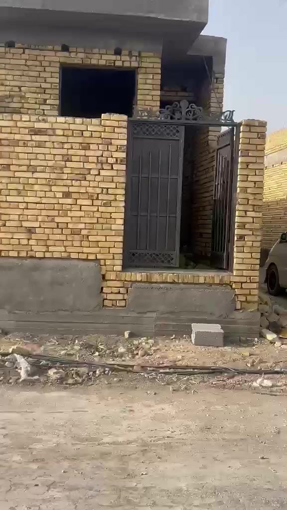 بيت لل بيع الصخين مكان  غريب ع الحولي  شوفت عينك البيت السعر 50وبيه مجال   اتصال ***********
