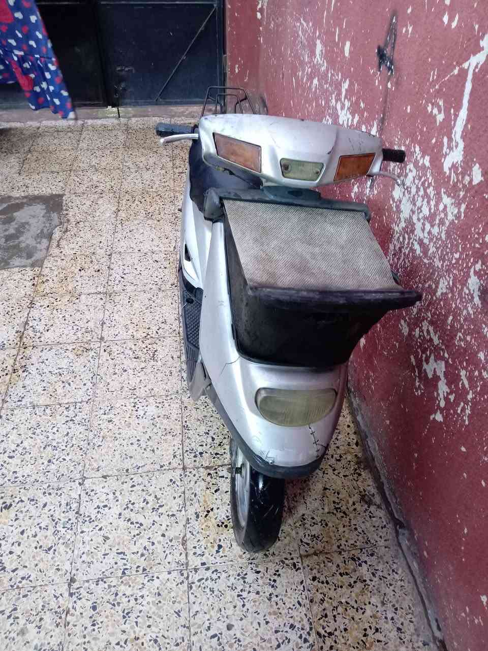 السلام عليكم مطور بزون للبيع الماطور الشاصي ملحوم مكينه مالتو شرك الماطوره بس اويرمنيا مالتو يراد تربط الوايرات والباقي كلو شرط السعر90وبي مجال ابو50الف لاتجي ولاتراسل ***********وبي واتساب
