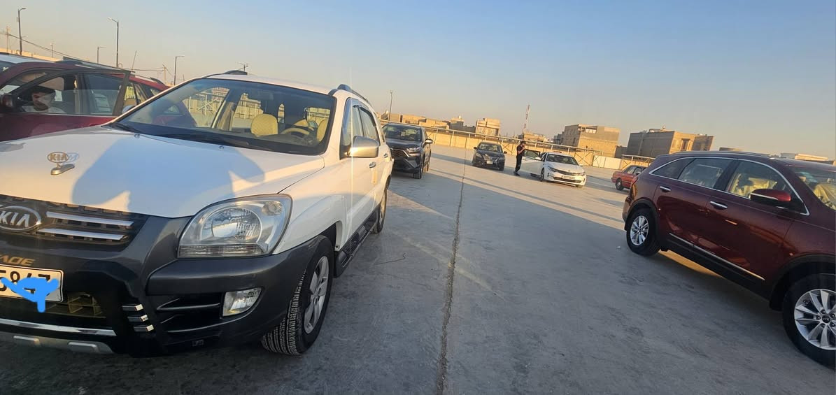 السلام عليكم سبورتج ٢٠٠٨ كفاله عامه فقط بارد مكاني الخاجيه السعر ١٢٠ للاستفسار ***********
