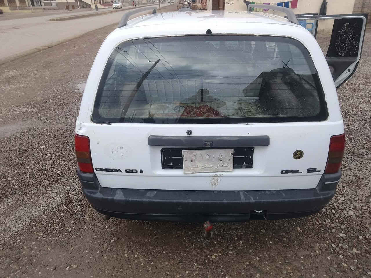 السلام عليكم اوبل اوميكه للبيع او مراوس كير ومحرك شرط السياره جاهزه التصال علا الرقم ***********
