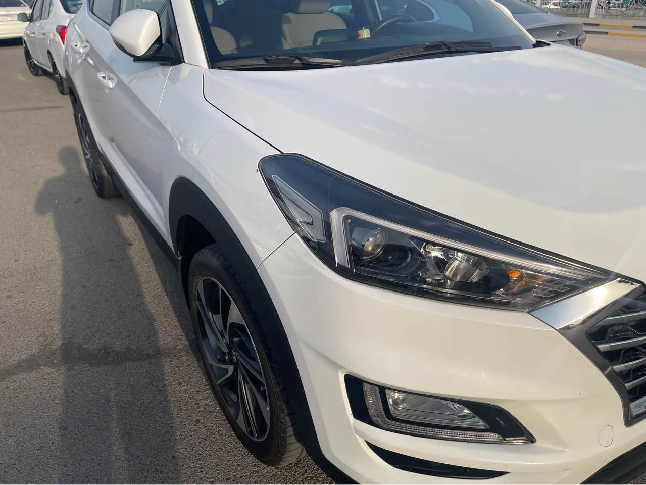 السلام عليكم 
هونداي توسان خليجي 
ماشيه 55الف 
مديل 2020
سنويه مجدده ل2030
سياره كفاله بيها شبر صبغ فقط 
مراوس فقط 
عنواني البصره / *********** البصرة, العراق
