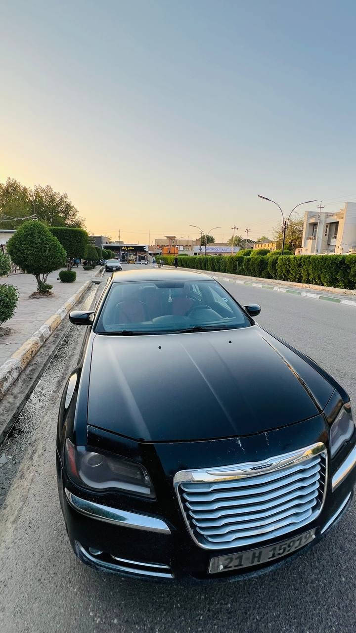 اوباما 2012  رقم سليمانيه جديد بسمي وهزه جديده 
كلين سياره وارد كندي جاهزه اي من اي نقص فقد فريز الدفئه بي ليك
كير طياره شداه قبل اسبوع
السياره استخدام شخصي ماشية 140 ميل
مكان ذي قار سعر 175 $ بيه مجال بسيط***********
