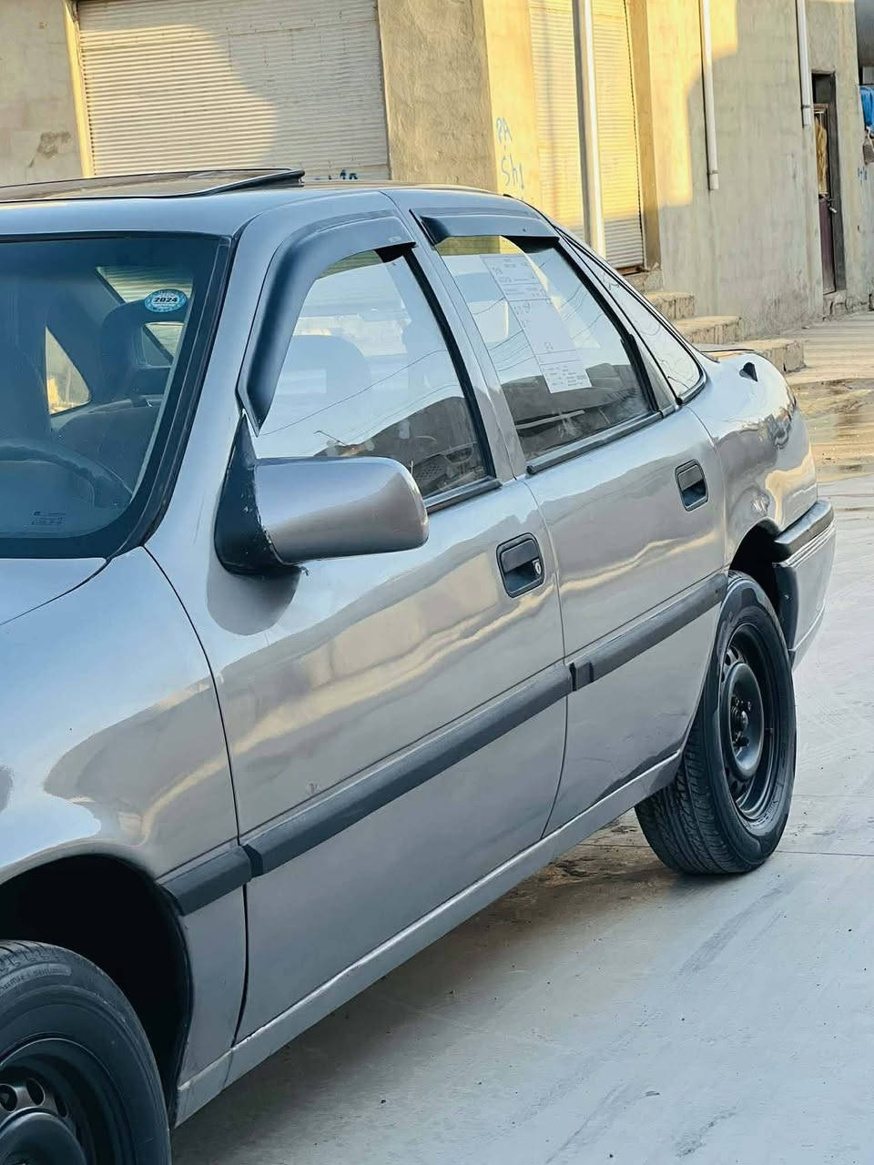 اوپل فكترا موديل 1991محرك 18كيرو محرك شرط سياره بسمي بيه دفتربنزين ***********
