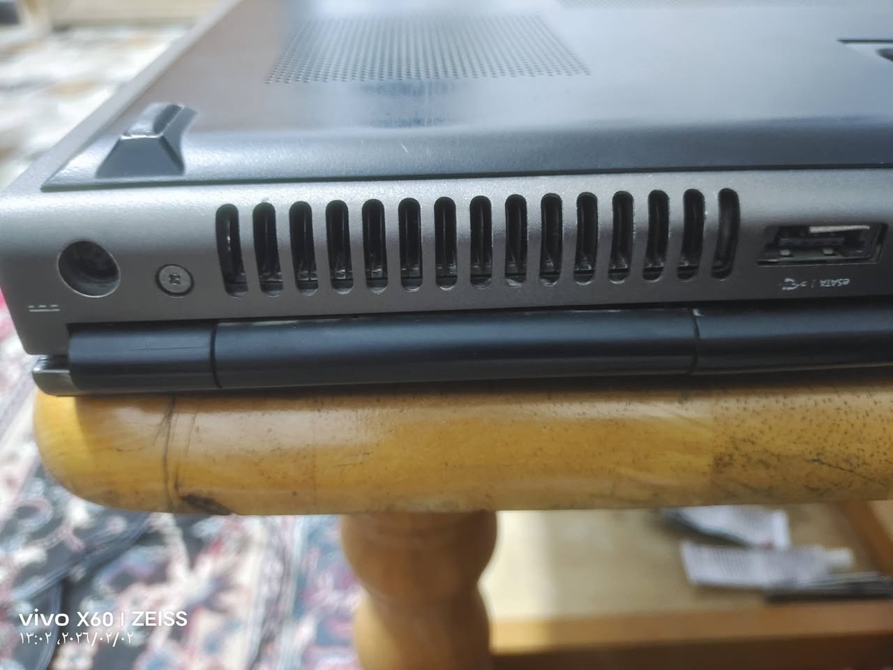 للبيع لابتوب ديل
dell m6800 workstation 
المواصفات 
🔵#معالج ‏Intel Core i7-4910MQ بسرعة 2.9 جيجا هرتز ‏(‏8 ميجا بايت ذاكرة مؤقتة‏, سرعة تصل الي 3.90 جيجا هيرتز ،‏ عدد النواة‏:‏ 4)

🔵#كرت AMD FirePro™ M6100 بسعة 2 جيجا بايت GDDR5   او amd 8950 مع الشير ٨ كيكا 
🔵الجهاز بي مروحتين تبريد او فان 
🔵رام ١٦ كيكا 
🔵هارد ٥٠٠ كيكا HHD
128 كيكا SSD
🔵شاشة 17.3 بوصة FHD بدقة 1920 × 1080 بكسل مضاد للتوهج
🔵شاحنه اصليه٢٤٠ واط 

🔵🎮مشغل عليها ألعاب مثل 
mortal Kombat 11
cyberpunk 2077
assassin's creed Valhalla
assassin's creed oddeys
battlefield 1+v
GTA v
Euro truck 2
Fallout 4 nex gen 
The Witcher 3 
رزدنت ايفل ٤ ريميك 
رزدنت ايفل ٨ 
ريد ديد ردمشن ٢ 
ميترو بجيمع الأجزاء 

وغيرها وغيرها من العاب 
ملاحظه&&نقص بطاريه + الكارت شاشه مرات يفصل يشكل ومرات طبيعي.+مبدل معجون حراري 
نظافه اللاب ٨٠٪ دكمه مشلوعه لكن تشتغل
السعر ٢٢٥


**إذا كنت صاحب هذا الإعلان وتريد حذفه لأي سبب، رجاءا أرسل رسالة إلى الدعم الفني**