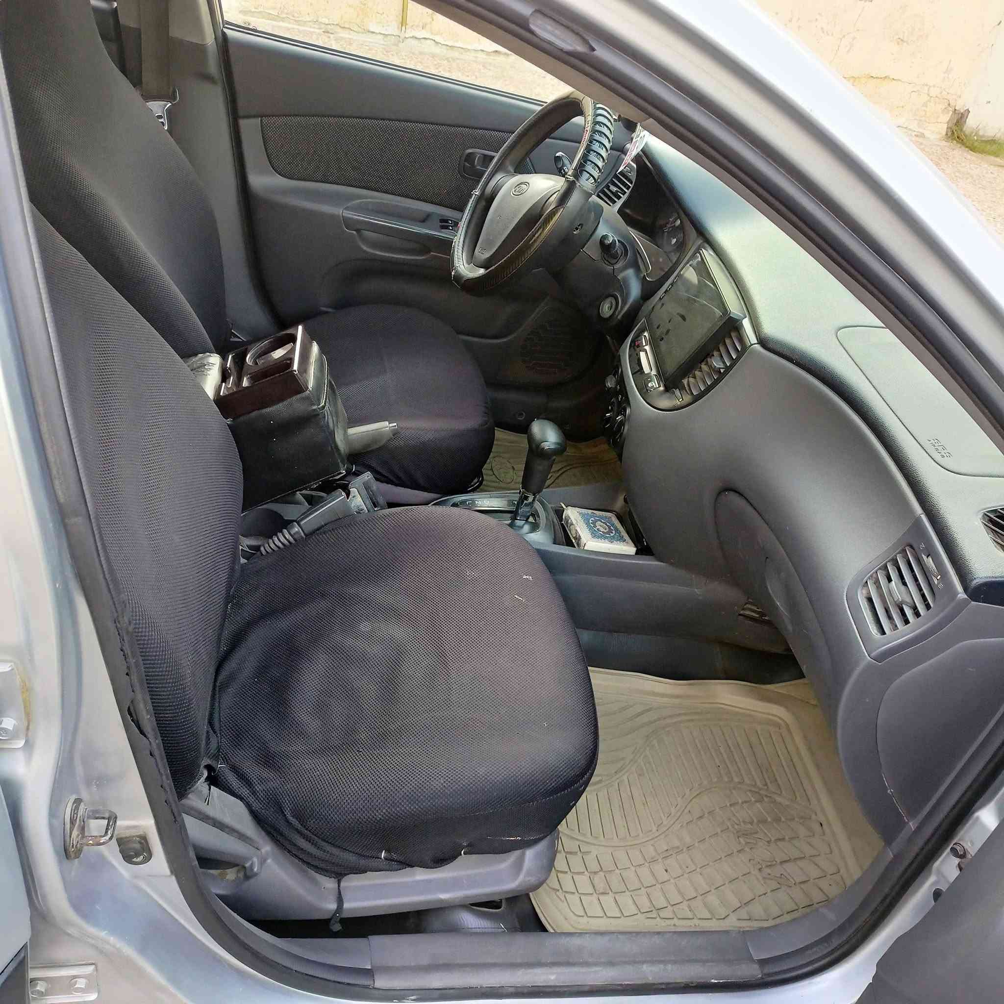 السلام عليكم
للبيع كيا ريو 2006 أمريكي رقم نينوئ اجنبي بأسم البائع كابون بانزين سياره جاهزه (السعر 82) 
الاتصال (***********) غير متواجد بالخاص
