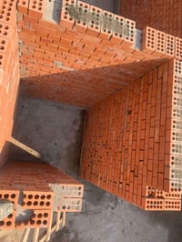 خلفه بناء جانب من اعمالي. داخل بغداد. 07728999925