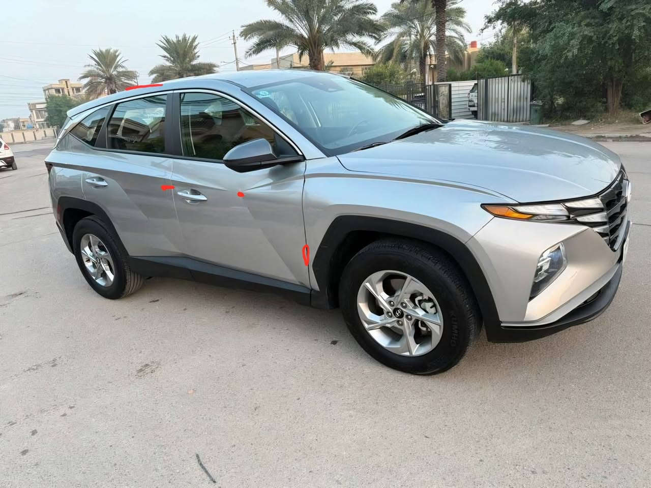 السلام عليكم للبيع توسان موديل 2024 رقم بغداد بأسمي 
ماشيه 12الف السياره مكفوله من التبديل بيه صبغ جاملغ السايق وبيه رصعات مكانات بارد اثر النقل  مؤشر عليهن الباقي مكفول مكاني بالحله مركز مدينه الشراي يتصل ***********
