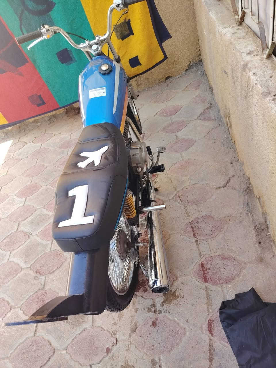 السلام عليكم دراجه ربعه كير البيع
كلك كلك دراجه حلوه السعر 350وبيه مجال حك الجيه رقمي ***********
