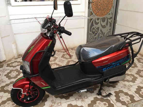 السلام عليكم
للبيع دراجه شحن دبدوب شركة الاخوين موديل 2025دراجه فول مواصفات 
1تحكم قفل سرعه
2نضام بك Rرجوع للخلف
3لايت عدسه زنون عالي ناصي 
4تحكم اربع سرعات 
5ملف 3500W 
6 -72فولت V سرعه 99 
7-ست بطاريات 32امبير
8اشاره خلفي وامامي ليد 
9-ويل رياضي مقبض بريك رياضي 
10-دبلات امامي رياضي
11شاشه ديجتال تضهر نسبة الشحن وتحديد اي عطل من خلالها
12اضاءه محيطه متغيرة الالوان 
13بريك خلفي امامي دسك 
بطاريات فوللل كلهن عالفحص السعر 725وبي مجال للشراي مكاني داخل الرمادي للاستفسار *********** متواجد واتس
