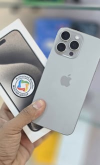 آيفون ١٥ برو ماكس • ٢٥٦ • بطاريه ٨٩