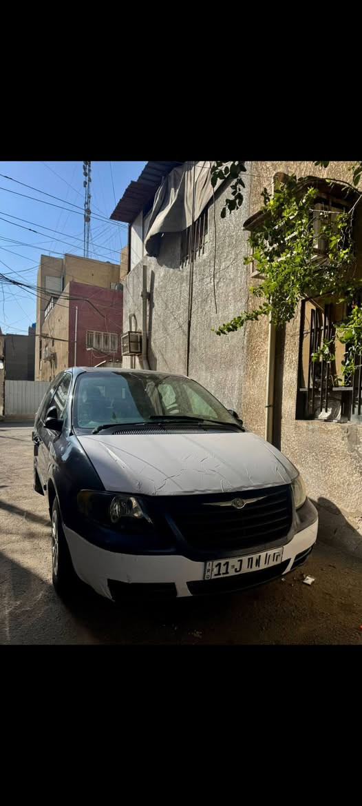سلام عليكم دوج كرايسلر 2007
رقم بغداد تحويل مباشر
مكينة 3300 وكير خير من الله شلعه ونشاط وترايك وين ميعجبك
بيه قطعه وحده صبغ ولباقي كلير لبنيد جارد ومغلفه مابيه قطره معجون بدون حادث 
صدر امامي 75 % 
لخلفي تمام
كهربائيات كوله شغاله على وضع الشركه لا جطلات ولا ملعوب بيه 
سياره حلوه ومال جني 7 راكب
بلعافيه على الياخذه لان على ايدي وعرف حلالي
تبريد ثلج🥶 قطعه وحده
سعر 78 وبيه مجال رحمه الموتاكم لتعاملني بلتليفون تجي وشوف وتقتنع وتعاملني عليه واني خادمك السعر سهله للطيبين الاستفسار *********** واتساب او خاص مكان لسياره بغداد كراده
