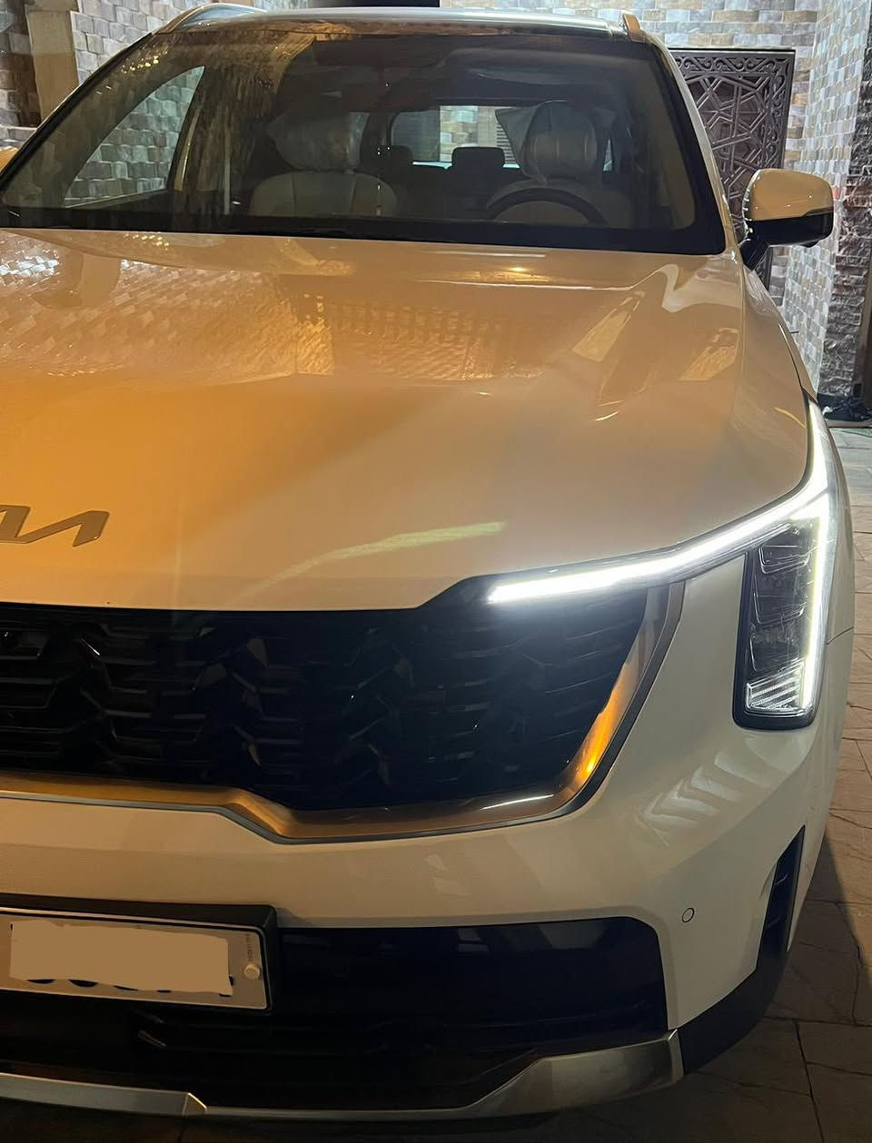 سورنتو 2024فول مواصفات 4x
رقم بغداد تحويل مباشر مكفوله 
ويل 19معروفه موصفات ال4x
***********
السعر350 وبيه مجال شي قليل
ماشيه 52الف حقيقي
