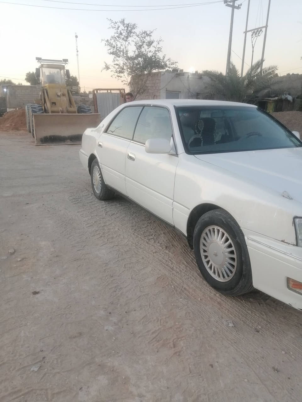 راس الثور مديل ٩٥ كفاله من كصه من نقل جثه بيهه ضربه بل جاملغ الخلفي فقط السعر ٩٥ وبيهه مجال الشراي يدلل المكان نجف ابو صخير اليحب يتصل على ***********
