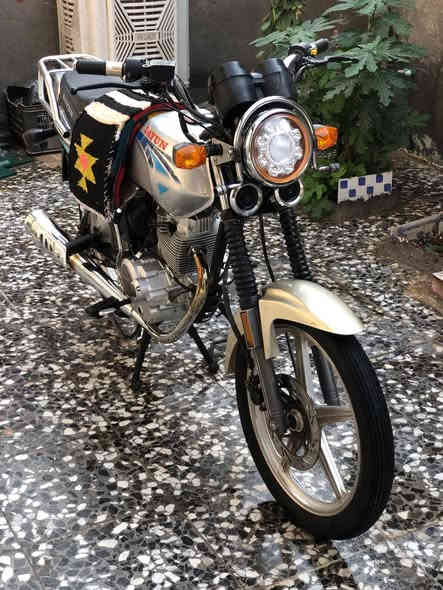 سلام عليكم دايون 2019اوراق اصولي وصل معرض معرض موجود شرط الترقيم مكينه جديده دراجه ماناقصه شي شلعه معدل اتخبل تجي وتفحص السعر  950اوبيه مجال ***********
