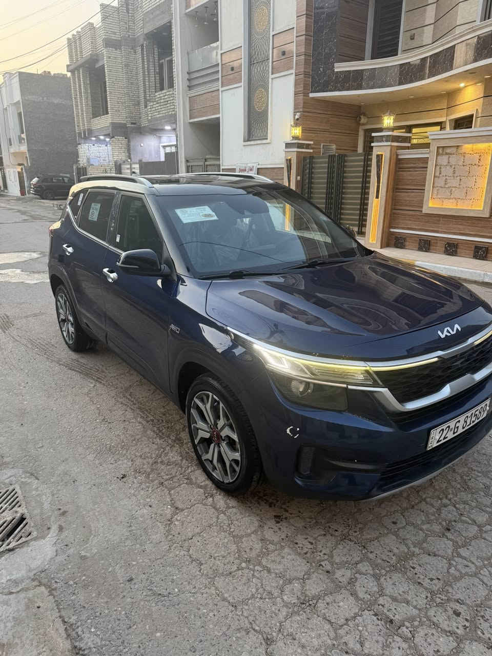 للبيع ***********
سعر 128 وبيهه مجال بصيط 

كيا_سيلتوس S_2021 وارد امريكي 
ماشيه 78 

🚫حادث بنيد فقط وحافه الجاملغ بارد 
صبغ بنيد فقط ايرباك طاك🚫
رقم  اربيل رقم وهزة وسنويه جديد شرط التحويل 
محرك 1600 تيربو  المحرك مفتوح كازكيت فقط 
شاشه كبيره كامره دواره 

شاشة اعطال رادار امامي تحديد مسار

تثبيت سرعة قيادة ذكية

اطفاء تلقائي اثناء التوقف
بلاجكتور ولد نهاري مانع انزلاق
مانع تصادم ويل كب17 اشاير بلمري 
كشنات جلد 
 ثلاث وضعيات للقيادة سبورت ونورمال وسمارت 
سيارة جاهزه ونظيفة كلها وضع شركة 
عنوان بغداد دوره
