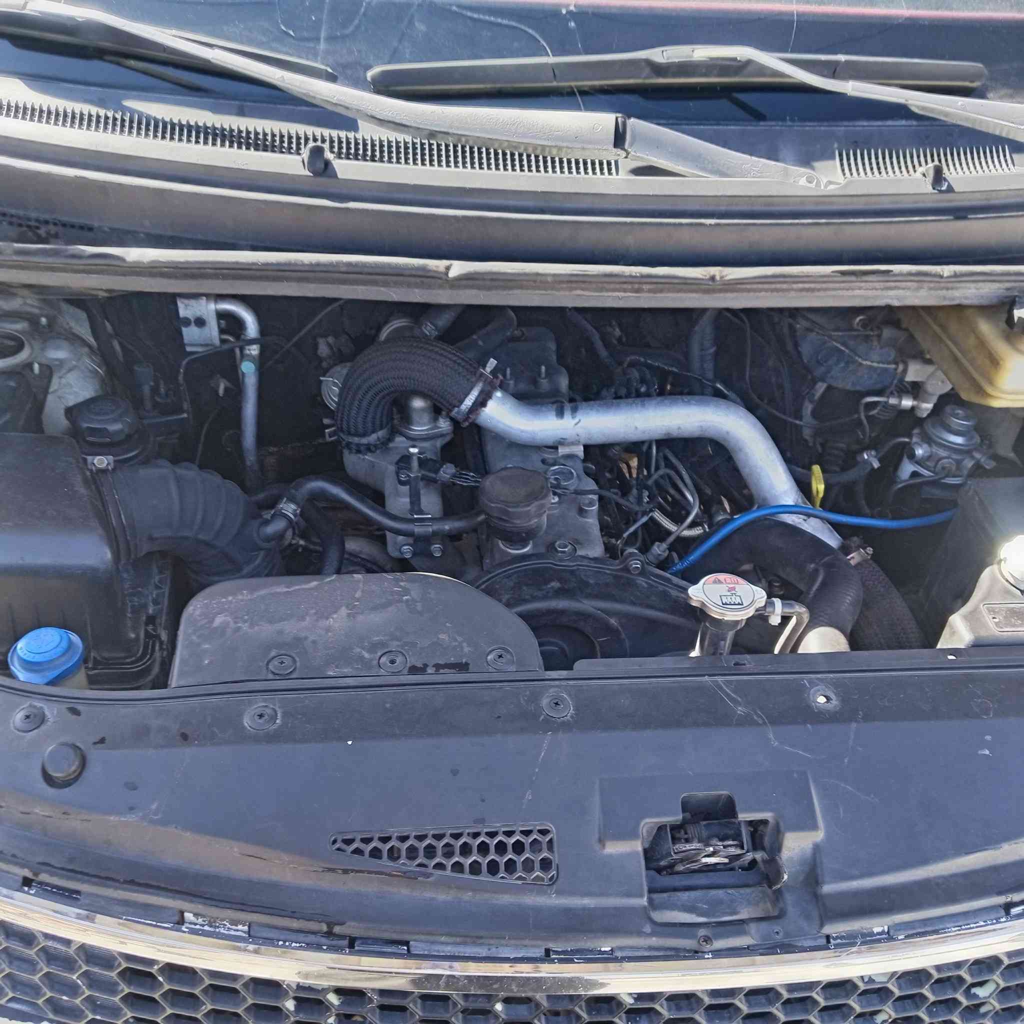 السلام عليكم ستاركس للبيع موديل ٢٠١٠ رقم كركوك سنويه لل ٢٧ بسمي  تحكم ستيرن دوشمه جديده محرك شرط لا بخار ولا تنقيص  تايرات اربعه جدد باقي التفاصيل الاتصال على الرقم ***********
