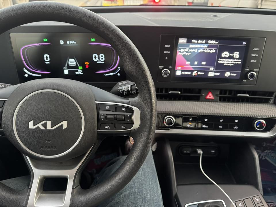 سبورتج 2025 وارد فقط بيـع
نص فول 
حادثهه موجود بالصور الجوة
بانزين
رقم بغداد
ماشية 9500كم
السعر 215
للمزيد ***********
