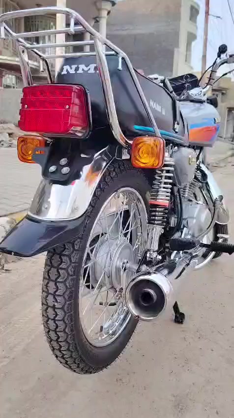 دراجه انامه متياز أوراق سكنر صالها ١٨ يوم من مشدوده 2027 سعر ٨٠٠ أو بيها مجال قليل مكاني واسط الصويره ***********
