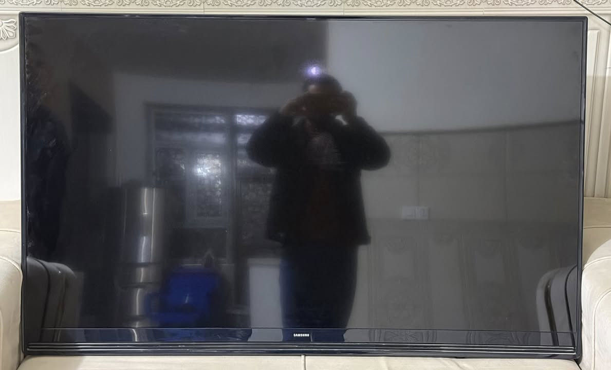 السلام عليكم للبيع بلازمه ثنين وحده samsung  حجم 49 والثانيه LG حجم 49 نضافه 90‎%‎
مكفولات من كلشي وتفحص وين ميعجبك 

سعر الوحده 275 الف وبيها مجال 
العنوان كربلاء الحسينه الوند 
***********
