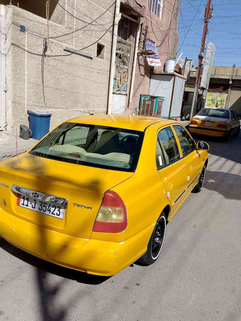 السلام عليكم فيرنا 2014 للبيع 
السيارة بلادية ما معيودة لا ضربة ولا صبغ 
كفالة عامة باسمي تحويل ثاني يوم 
كير مكينه لا تنقيص ولا تبخير تبريد شغال 
تخم تاير جديد سنوية باسمي حصراً 
دواخل كله جديد 
السعر 76 بيهة مجال بسيط 
هذا رقمي واني خادم ***********
