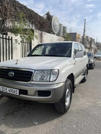 لاندكروزر • ٢٠٠٣ • بدون صبوغ