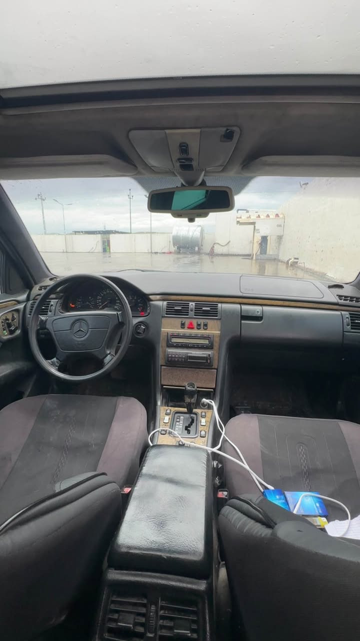 مرسدس عفريت للبيع و المراوسة حسب القناعة
منفيست اصلي شرط الغرامات
بدون ضرر سيارة عام بخ للجمالية
سيارة قبات مواصفات
سعر 47 ورقة و مجال
موبايل:*********** فايبر واتساب الشيخان, نينوى
