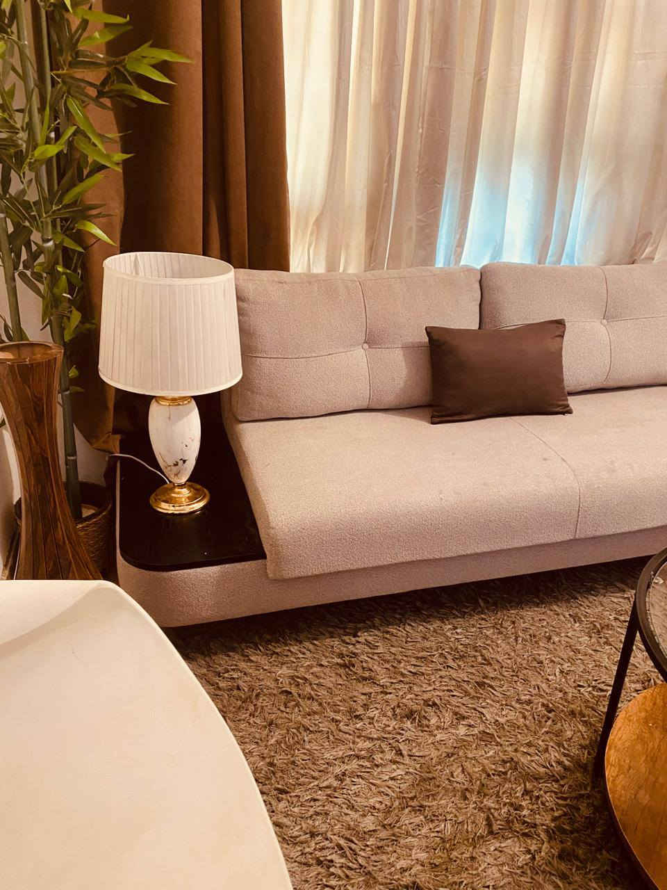 كونر نظيف جدا
سعره 450
***********
مكان الزعفرانيه ويوجد توصيل
