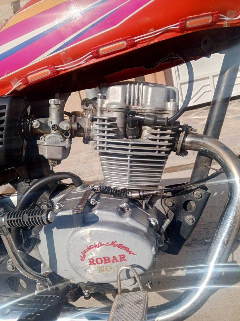 السلام عليكم ماطور للبيع روبر 5 كير موديل 17 شرط لا صرف ولا بخار 
مراوس هم يرهم 
رقم الهاتف: ***********
