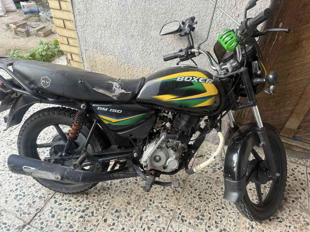 بوكسر ٢٠٢٣رقم مشروع وطني الدراجه نضيفه المكينه ما مفتوحه السعر مليونين قفل المكان بغداد الغزاليه بيه مجال بسيط ***********
