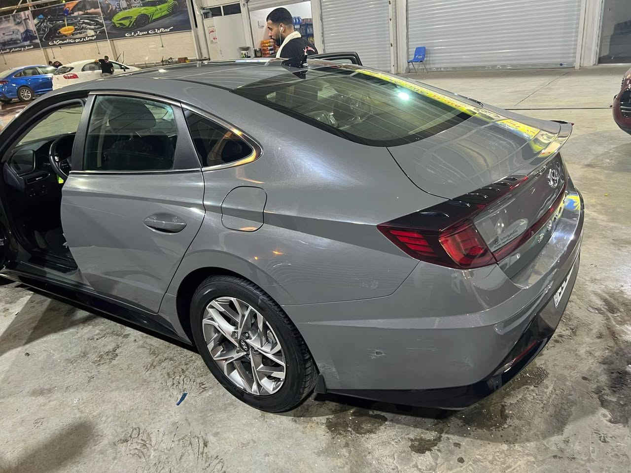 سلام عليكم سوناتا فول مواصفات عدا الفتحه مال جناي صور الحادث مرفوقه ويه الصور السياره موديل 21 رقم اربيل بسمي تحويل أو وكاله السعر 170, بيها مجال للشراي يتصل يدلل مكان السياره بغداد الكاظمية الاتصال على الرقم *********** بغداد, العراق
