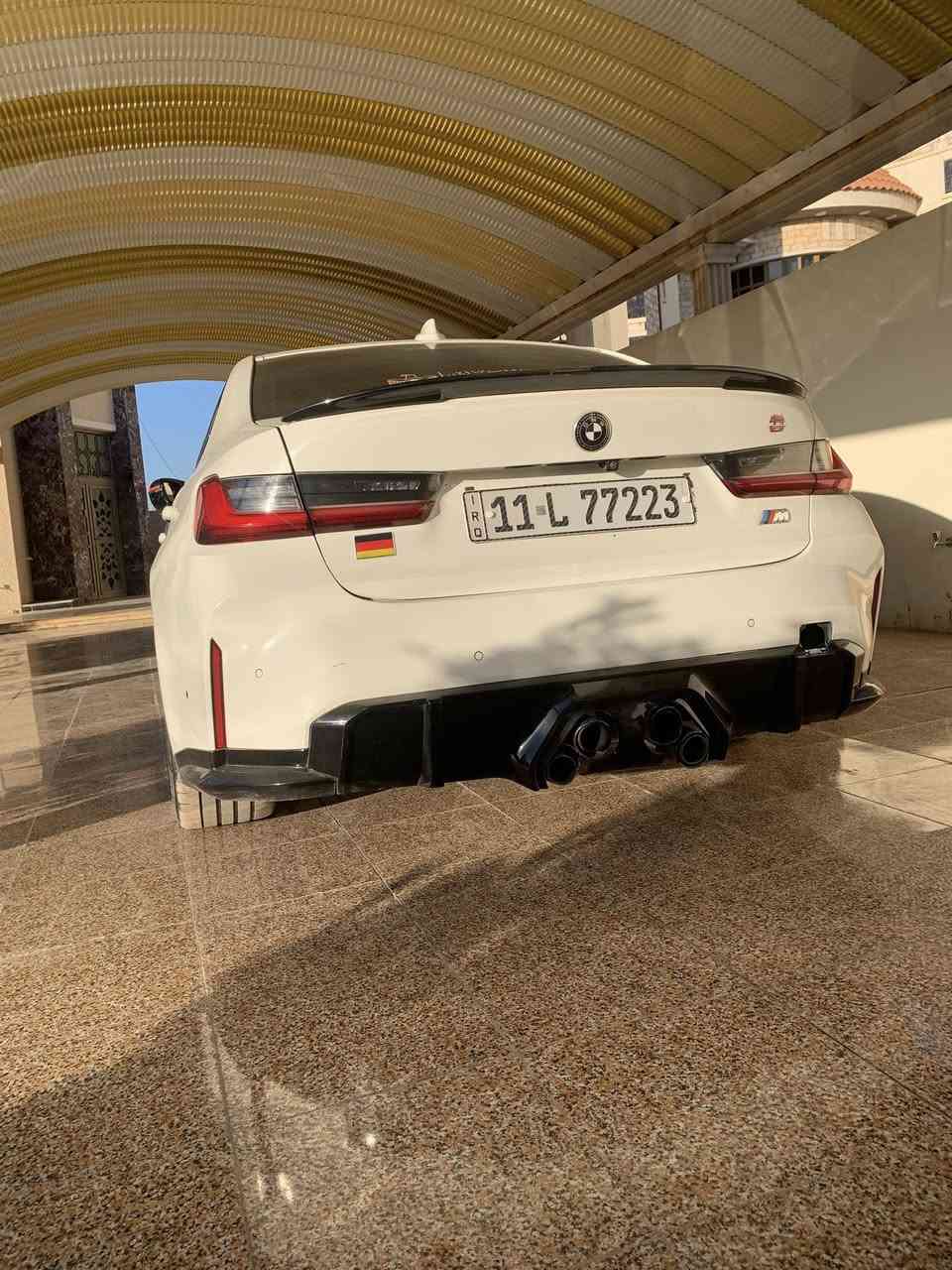 بي ام 330i موديل 21
للبيع او مراوس 
***********
*********** واتس
