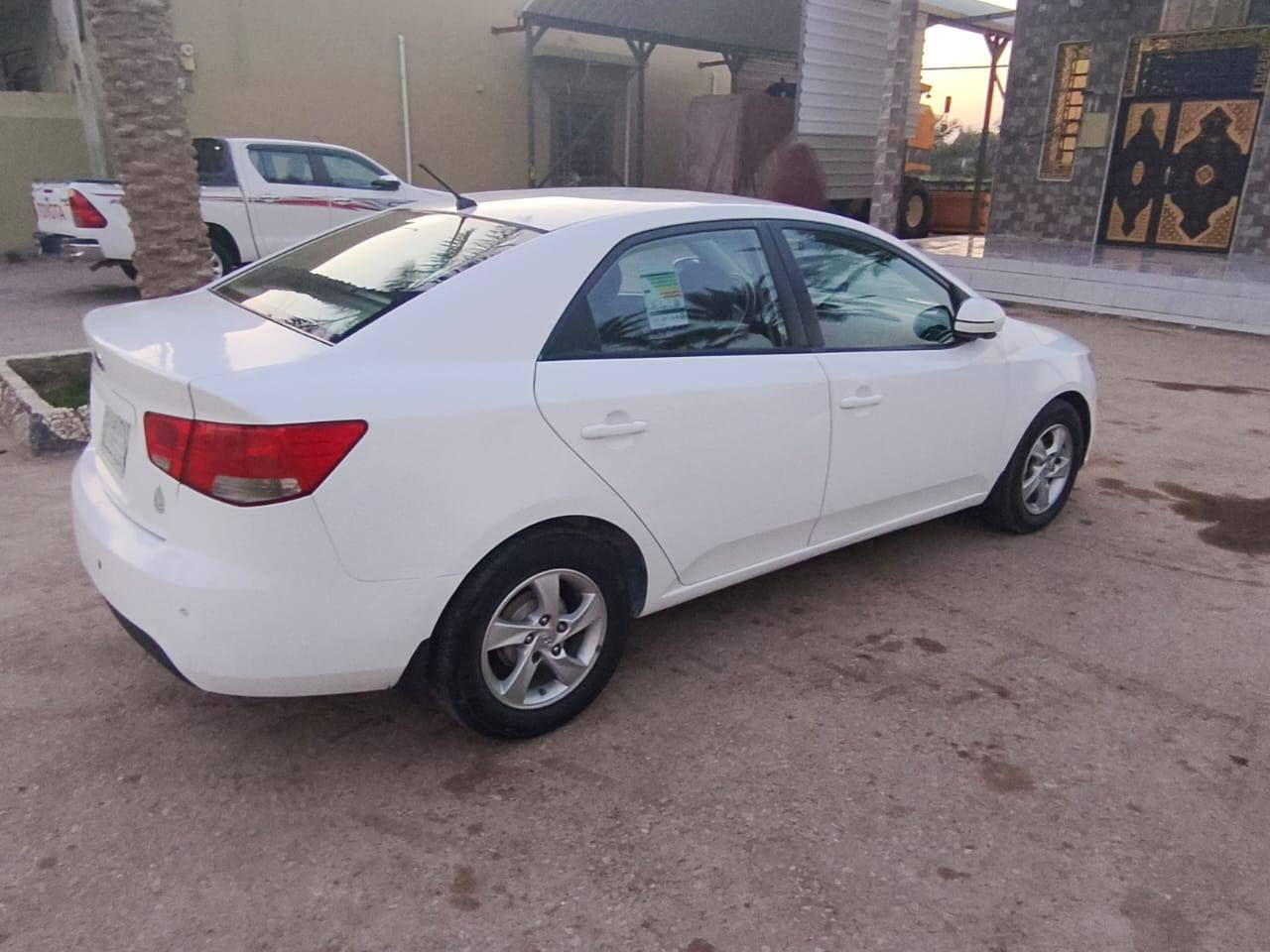 سلام عليكم سيراتو مديل 2012
مكفوله كفاله عامه ماعده بلباب شويه صبغ 

مكينه وكير كفاله حداديه جديده تخم تاير جديد كهربائيات كله شغاله تبريد ثلج مواصفات مري شفط تحكم ستيرن 

حساس خلفي شاشه+ كامره دواره خمسه ويل كب سويجات الشركه 2 بيه تحكم مري بلمناسبه سياره بيه سونار وين ما تريد فحصه 

سياره خليجي مكينه 1600 شرط لا بخار ولا تنقيص ولا مفتوحه سياره جديده كلش مغلف كشن جلد تنده مخلفه ارضيه جلد سياره عليه ادامه كامله مابيه نقص برغي سعر 100 وبيه مجال مكان السياره ديوانيه قضاء الشاميه الرقم 

*********** رجأن بدون كسران بالحلال ماعجبك السعر دعينه بلرزق واسفين على الطاله
