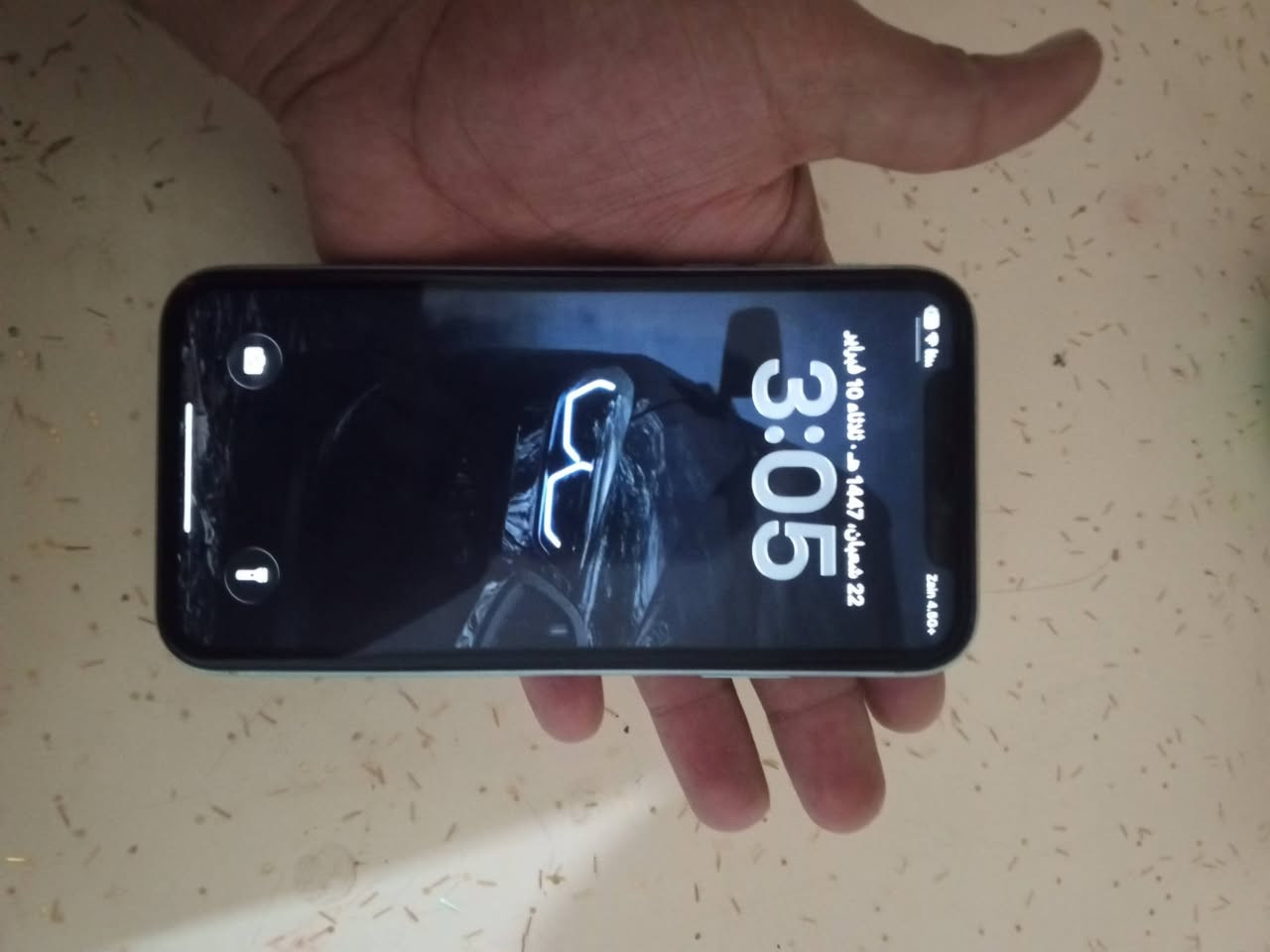 ايفون 11 عادي للبيع كل غراضة اصلية ممبدل بي شي بس الطارية معلاية جهاز نضيف فول الشاصي فول ضافة ما بي اي ضربة ذاكرة 128 بس البطارية معلاية 98 ما اعرف بل ايفونات انطيني سعرك وبل يرضي الله ممتواجد فيس هاذا رقمي *********** مكاني بغداد العبيدي محتاج فلوس واريد ابيعة
