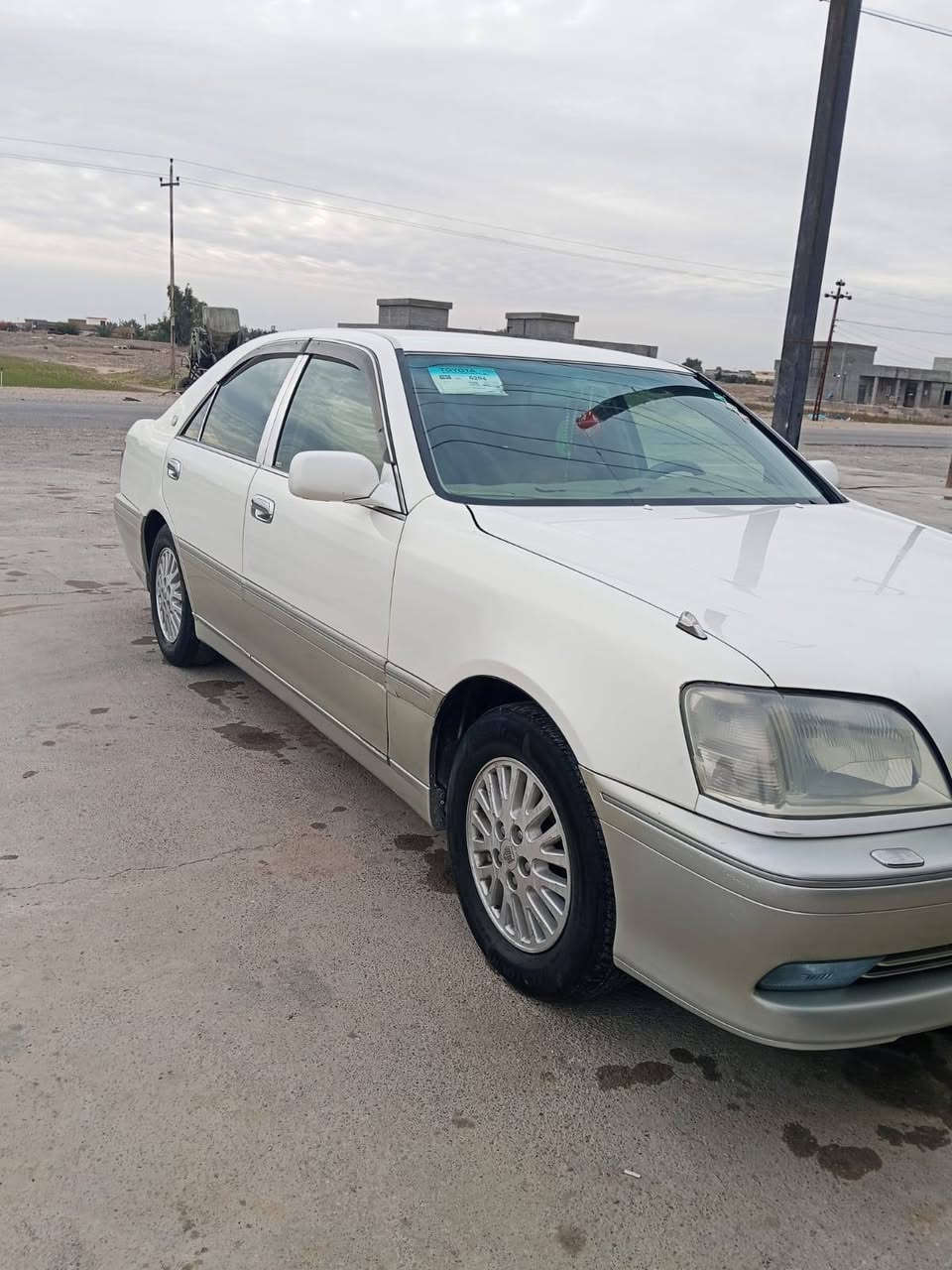 السلام عليكم ملكة كص ما مسجل سيارة طك كارتون دكمتين بردة خلفية محرك فيفيتي فيشة وبطل كير ومحرك كصة شرط صدر خلفي وامامي طبة تبريد ثلج تفة نار كشر وقرفة كارتون شخط واحد مابيهة كهربيات نقص كلوب مابيهة سيارة جاهزة نقص برغي مابيها ما تريد بس ستر من اللة السعر 35ورقة مكان السيارة العلم قريت الربيضة ***********بيع نقد
