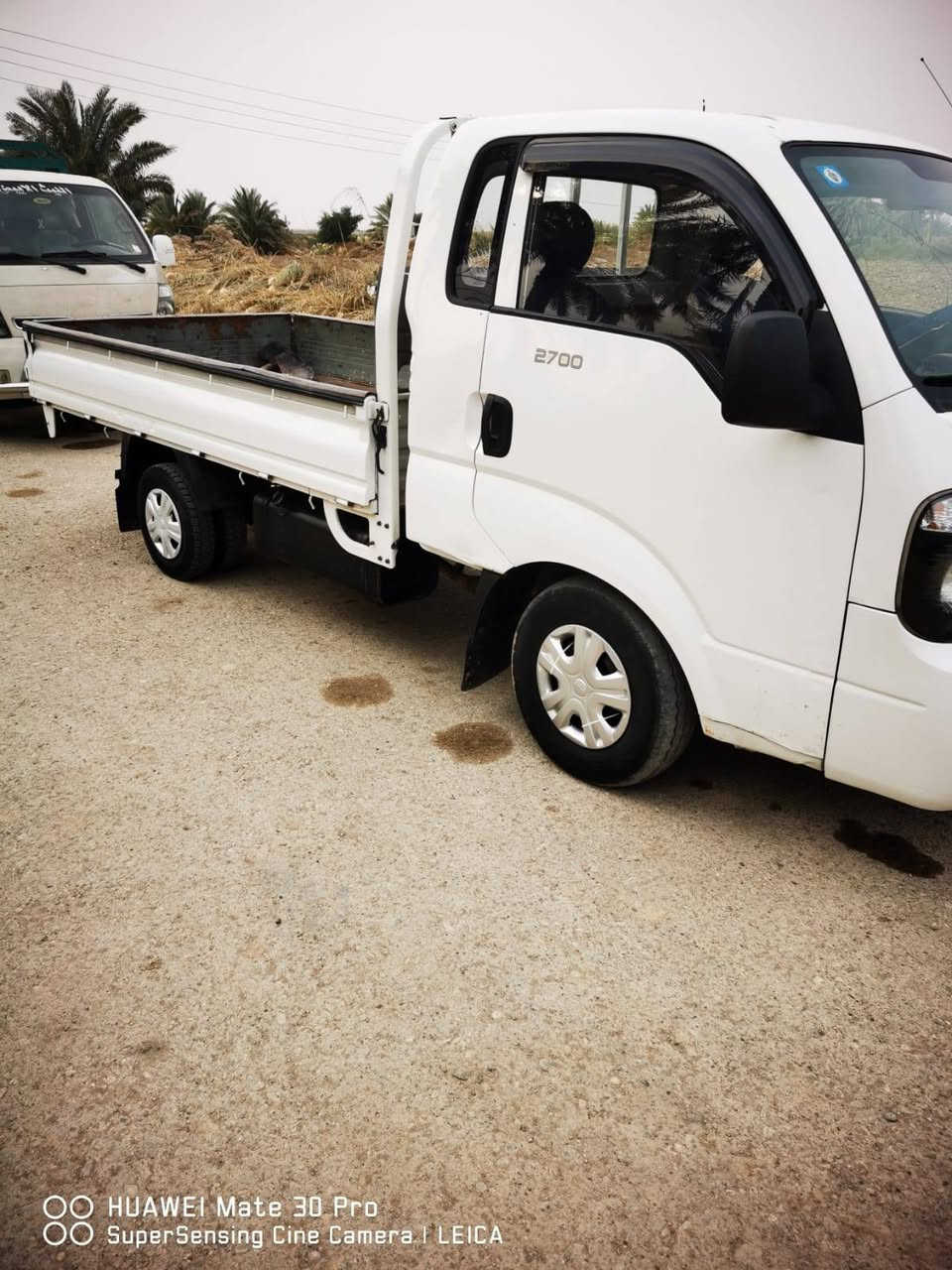 سلام عليكم ورحمة الله وبركاتة من رخصه صاحب الكروب كيه حمل اللبيع مديل 2016 رقم واسط مان الكوت التفاصيل اتصال على هاذ الرقم ***********
